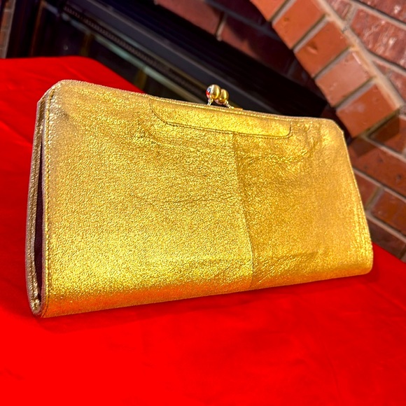 WOW POSHMARK - Authentic Gold Leather Date Night Supermodel Hobo Bag - Picture 5 of 11